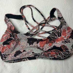 Lululemon floral free to be bra size 4